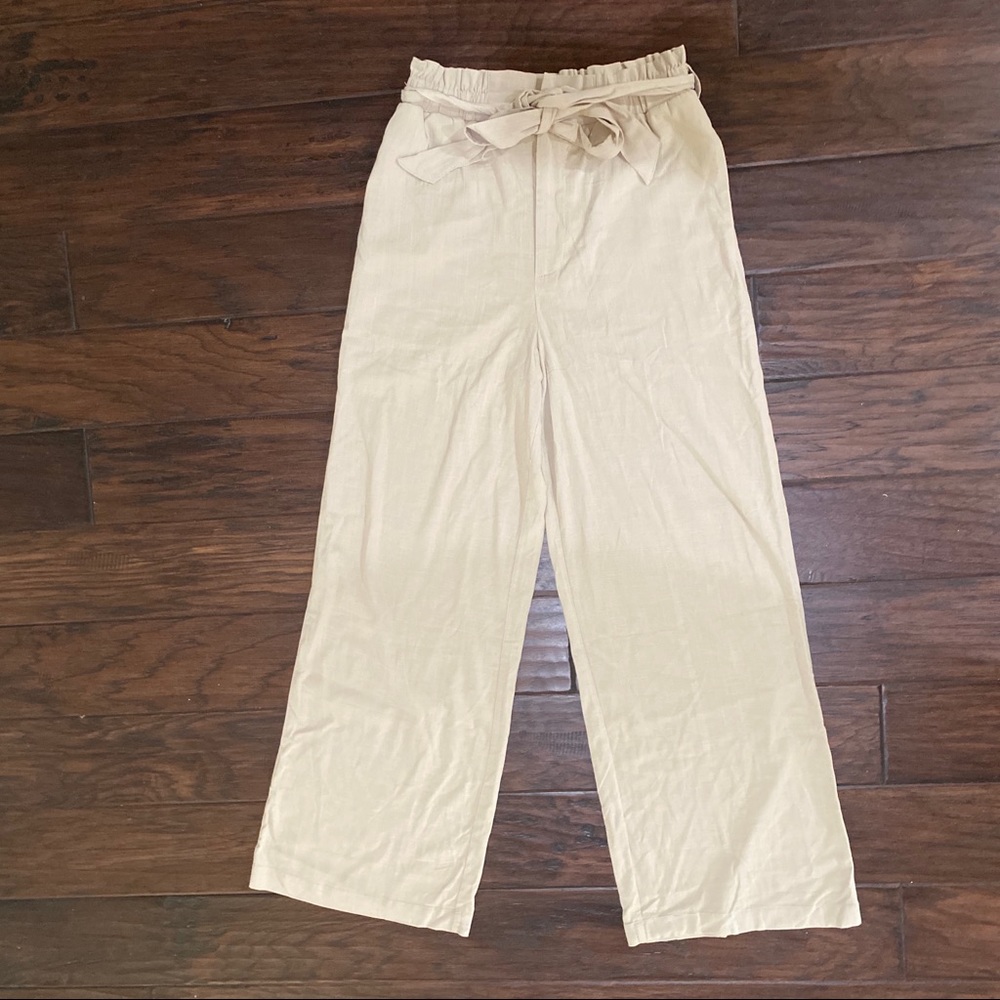 Forever21 High Waist Wide Leg Belted Beige Palazzo Trouser Pants Sz S